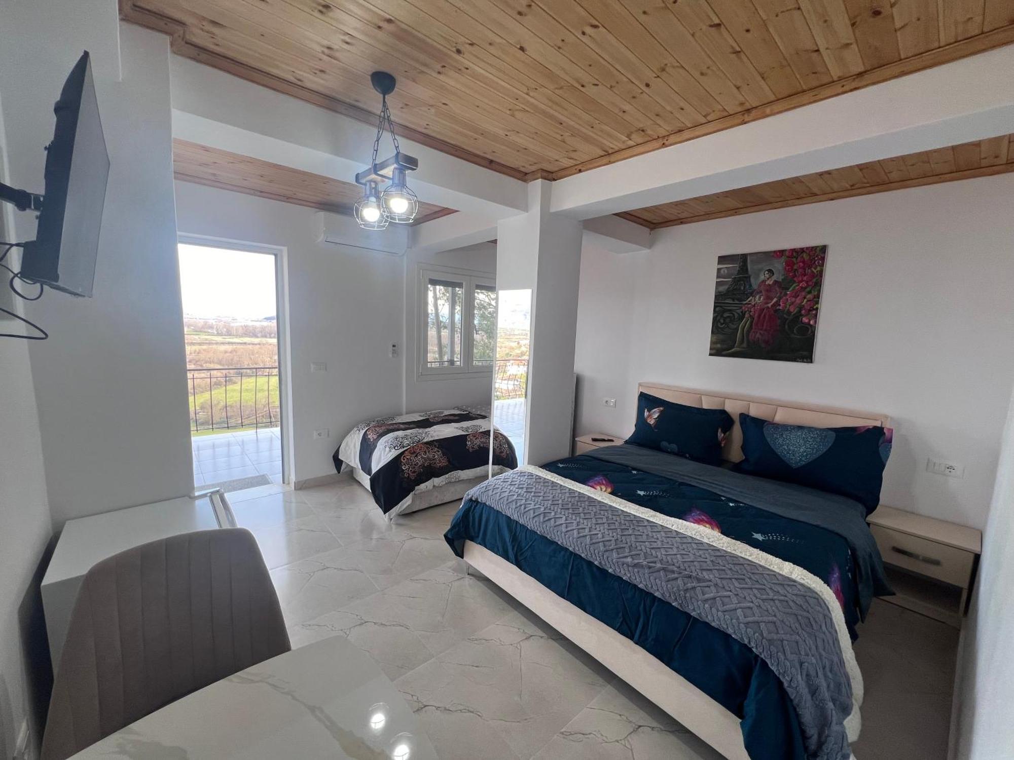 I Pari Hotel Shkoder