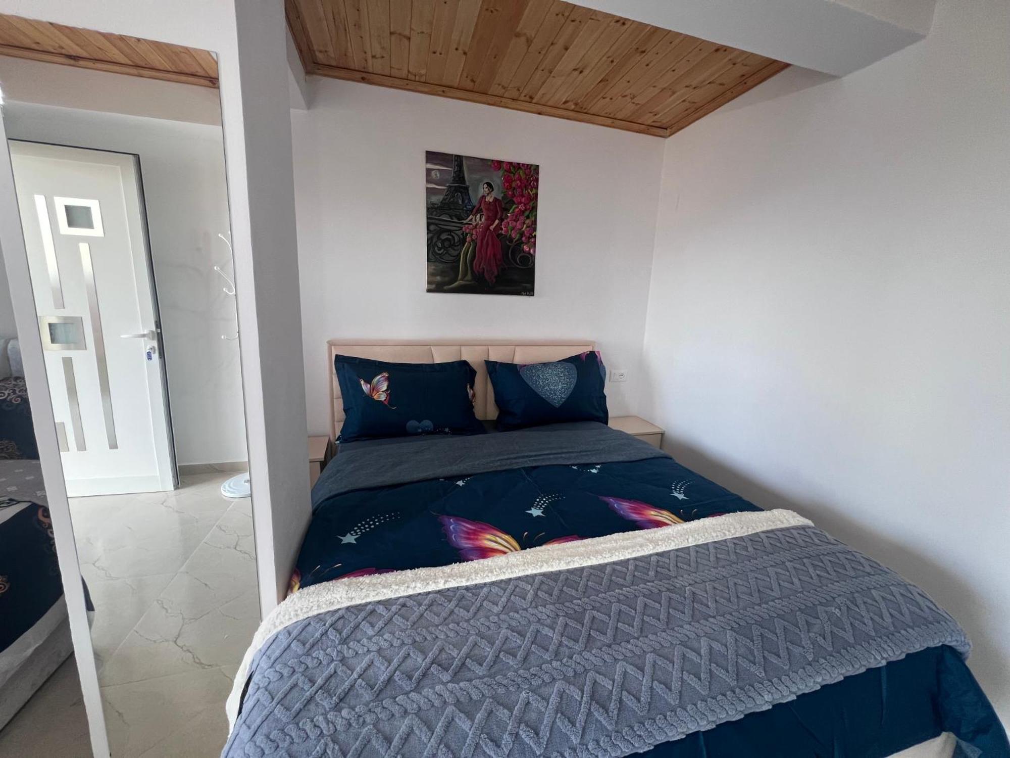 I Pari Hotel Shkoder